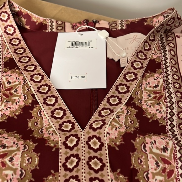 Gal meets glam Liza dress - Picture 8 of 8